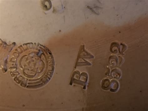 dating doulton pottery marks